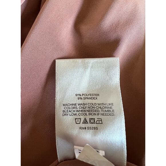 EXPRESS Stretch Thong Snap Bodysuit Size XL Rose Gold Sleeveless Body Contour - Picture 7 of 7